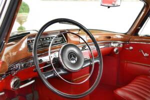 Bild 23/38 von Mercedes-Benz 220 SE (1960)