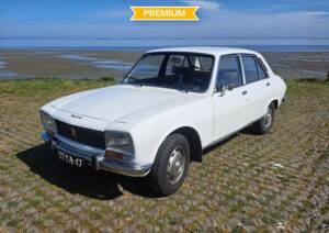Image 1/8 de Peugeot 504 GL (1976)