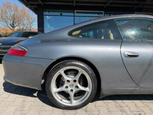 Afbeelding 7/30 van Porsche 911 Carrera (2003)