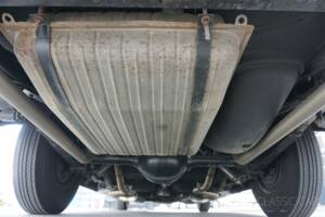 Image 68/77 of Ford Fairlane 500 Club Victoria (1958)