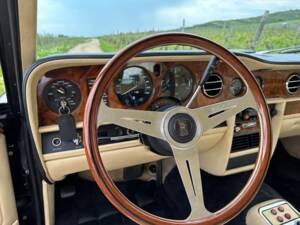 Bild 8/16 von Rolls-Royce Corniche I (1979)