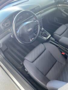 Image 46/50 of Audi S4 Avant (2001)