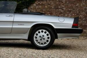 Image 28/50 de Alfa Romeo 2.0 Spider QV (1988)