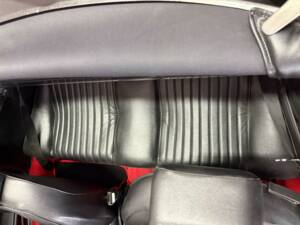 Image 13/50 de FIAT 124 Spider CS1 (1978)