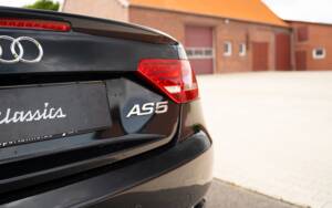Image 13/33 of Audi A5 2.0 TFSI (2010)
