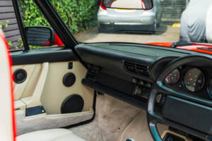 Afbeelding 39/53 van Porsche 911 Turbo 3.3 (1989)
