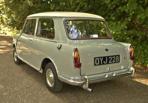 Image 6/50 of Riley Elf Mark I (1963)