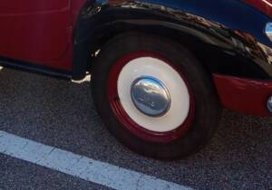 Imagen 12/25 de FIAT 500 C Topolino (1950)