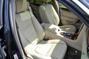 Afbeelding 24/50 van Jaguar XJ 2.7 D (2008)