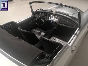 Bild 21/37 von Daimler SP 250 (1960)