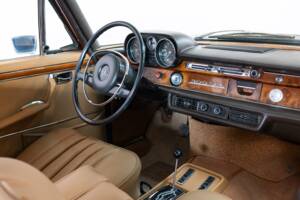 Bild 14/32 von Mercedes-Benz 300 SEL 3.5 (1970)