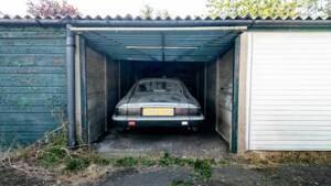 Image 12/34 of Jaguar XJS 5.3 V12 (1992)