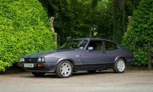 Bild 1/21 von Ford Capri 2,8i (1988)