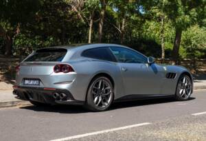Bild 3/36 von Ferrari GTC4Lusso T (2020)
