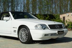 Bild 18/50 von Mercedes-Benz SL 320 (1997)