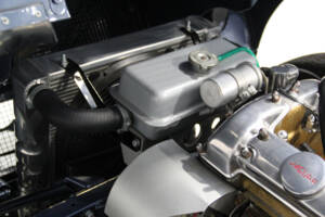 Bild 38/39 von Jaguar E-Type 4.2 (1966)