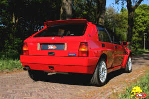 Image 7/32 of Lancia Delta HF Integrale Evoluzione I (1991)