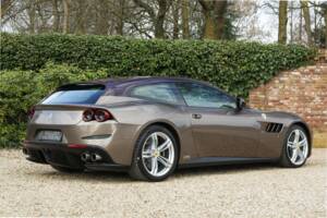 Imagen 17/50 de Ferrari GTC4Lusso (2018)
