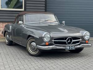Image 2/24 de Mercedes-Benz 190 SL (1961)