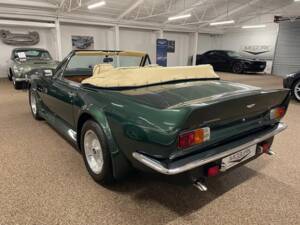 Imagen 6/14 de Aston Martin V8 Vantage Volante X-Pack (1989)