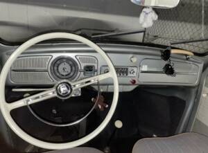 Obraz 2/8 pojazdu Volkswagen Beetle 1200 Standard "Dickholmer" (1962)