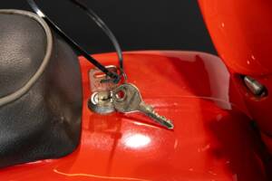 Immagine 38/49 di Piaggio Vespa 90 (1967)