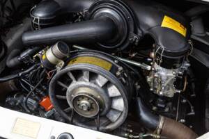 Bild 27/43 von Porsche 911 2.4 T (1972)