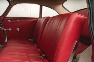 Image 24/40 of Porsche 356 1500 Super (1953)