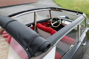 Image 31/37 of Citroën ID 19 (1964)