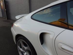 Bild 30/99 von Porsche 911 Turbo (2004)