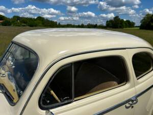 Bild 25/78 von Plymouth Special Deluxe (1948)
