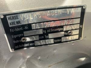 Image 14/21 of Volkswagen Karmann Ghia 1600 (1971)