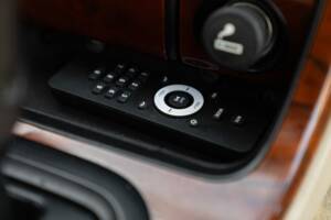 Bild 42/50 von Honda Legend (1992)