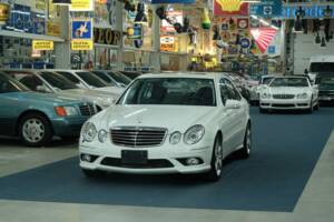 Bild 9/50 von Mercedes-Benz E 500 (2007)