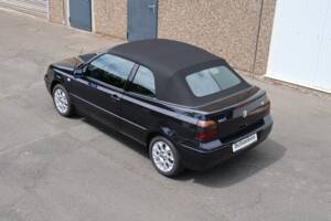 Bild 16/29 von Volkswagen Golf IV Cabrio 2.0 (2002)