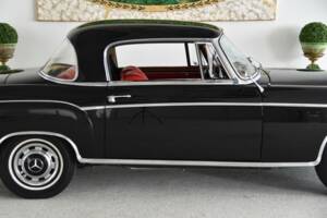 Bild 14/38 von Mercedes-Benz 220 SE (1960)
