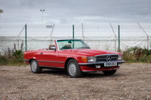 Image 33/50 of Mercedes-Benz 420 SL (1988)
