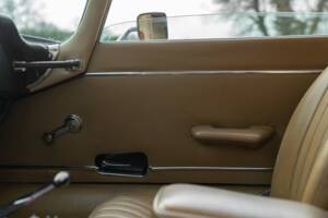 Bild 35/50 von Jaguar E-Type V12 (2+2) (1971)