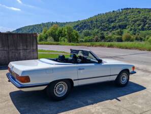 Imagen 10/36 de Mercedes-Benz 450 SL (1974)