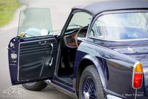 Image 4/45 of Triumph TR 4A (1966)