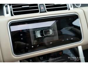 Bild 19/25 von Land Rover Range Rover Vogue P400 (2019)