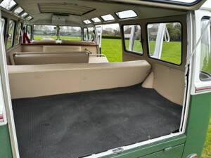 Image 51/60 of Volkswagen T2c Combi (1969)