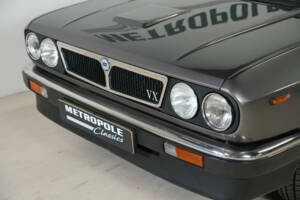 Immagine 13/35 di Lancia Beta HP Executive VX (1983)