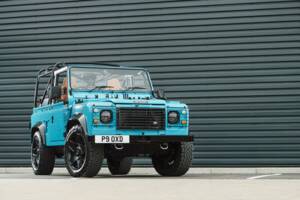 Bild 21/50 von Land Rover Defender 90 (1997)