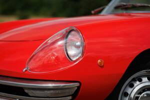 Image 19/44 of Alfa Romeo 1750 Spider Veloce (1969)