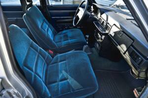 Image 16/38 de Volvo 244 DLS (1977)