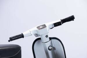 Image 35/50 of Piaggio Vespa 50 Special (1972)