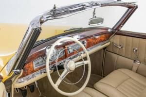 Bild 28/45 von Mercedes-Benz 300 S Cabriolet A (1953)