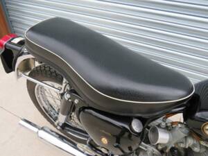 Image 14/45 of BSA DB 32 Gold Star (1959)