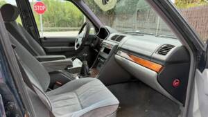 Image 2/8 of Land Rover Range Rover 2.5 DSE (1998)